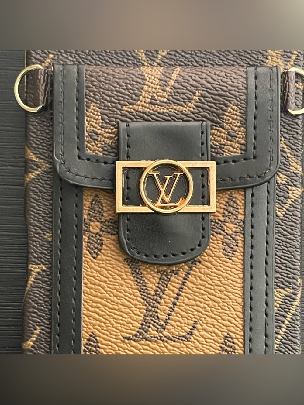 iPhone 17pro max crossbody wallet phone case - Picture 2 of 5